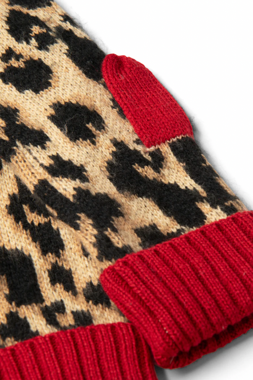 Leopard Mittens in Fluffy Yarn